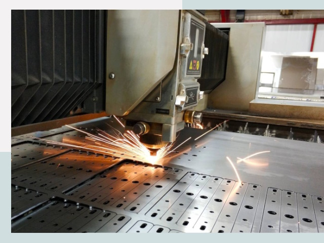 Лазерная резка металла в Одинцове от 621 руб.